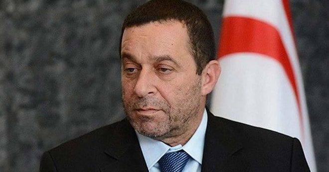 KKTC Maliye Bakanı Denktaş istifa etti! Milat Gazetesi
