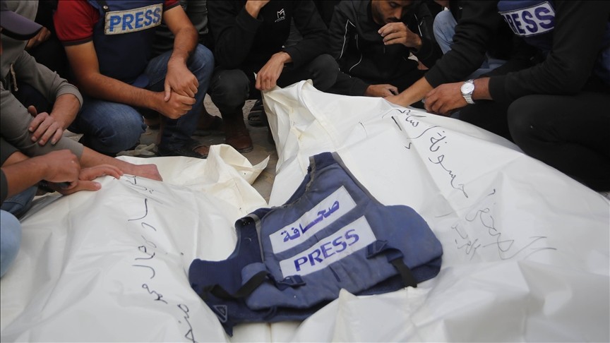 İşgalci İsrail Gazze'de bir gazeteci daha katletti