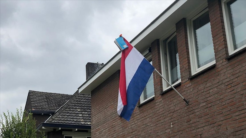 Hollanda'da ırkçı lider, kendi önerdiği Başbakan'ı üçüncü gününde eleştirmeye başladı