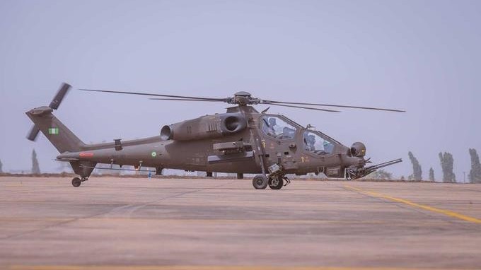 Nijerya'da hava kuvvetlerine ait helikopter düştü