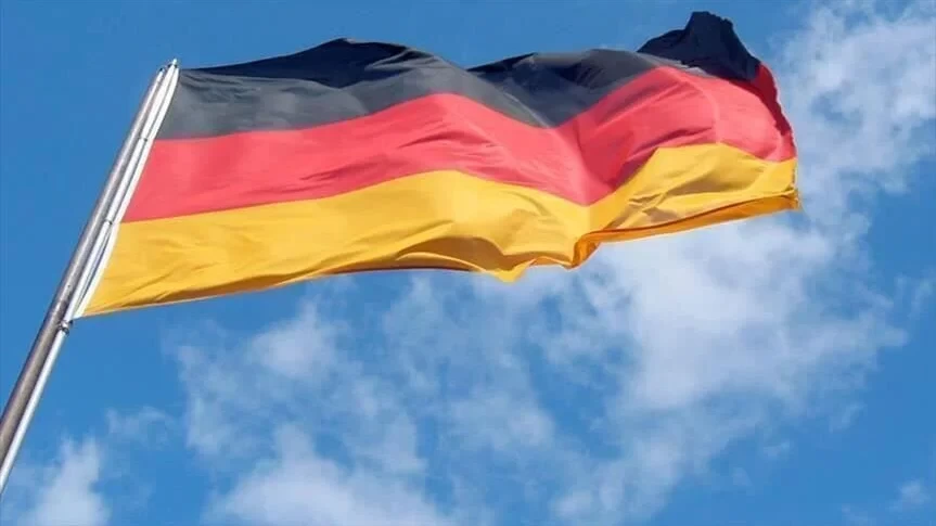 Almanya'da Suriye'de savaş suçu işledikleri şüphesiyle 5 kişi gözaltına alındı
