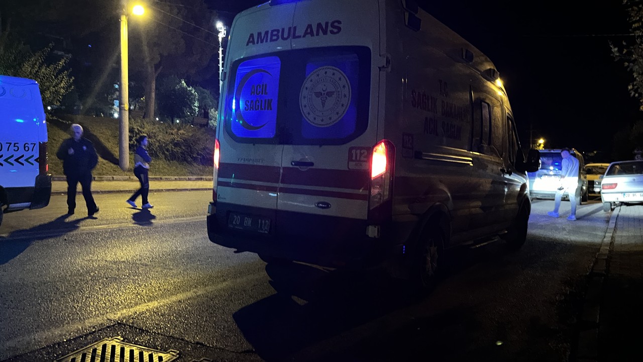 Amasya'da tır ile otomobilin çarpıştığı kazada 4 kişi yaralandı