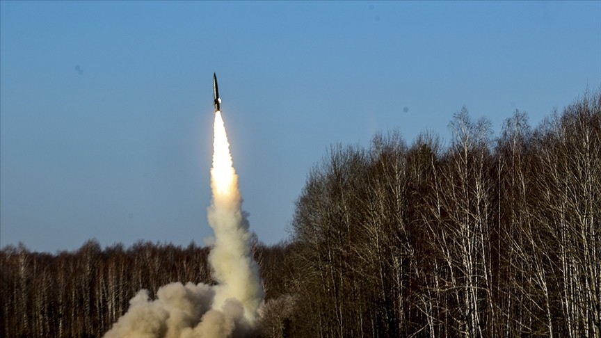 Rusya Ukrayna'ya füze saldırısı düzenledi