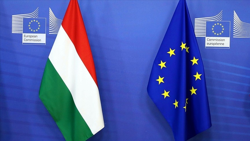 AB'de dönem başkanlığı Macaristan'a geçti