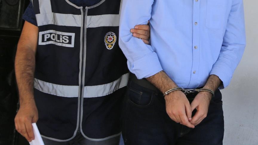 FETÖ''cü emekli polis yakalandı