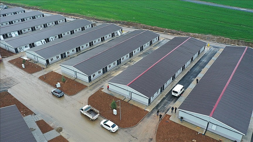 Nurdağı'nda 154 prefabrik ev daha teslim edildi