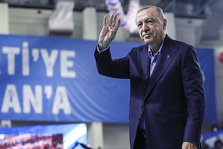 Erdoğan: Gençlerimize yönelik gönül seferberliğine çıkıyoruz
