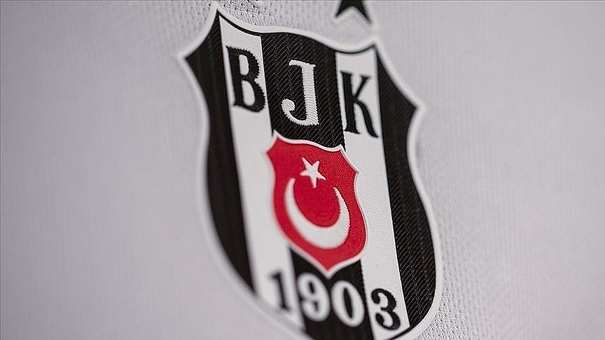 Beşiktaş Amir Hadziahmetovic'in transferini KAP'a bildirdi
