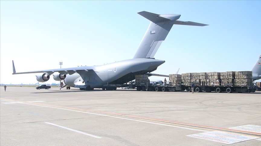 BAE, depremzedeler için 236 uçak yardım gönderdi