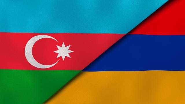Azerbaycan, Karabağ'daki Ermeni toplumu temsilcilerine görüşme önerdi