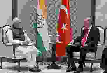 Erdoğan, Hindistan Başbakanı ile görüştü