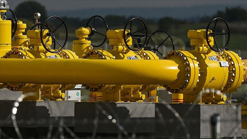 Çin ve Rusya,iki doğal gaz boru hattının inşaatına hız verecek