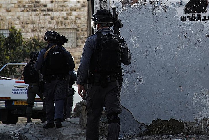 İşgalciler 87 Filistinli bedeviyi gözaltına aldı