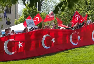 Sözde soykırım iddialarına karşı yüzlerce Türk Washington'da buluştu