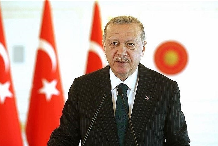 Erdoğan, Pakistan Başbakanı seçilen Şahbaz Şerif ile telefonda görüştü