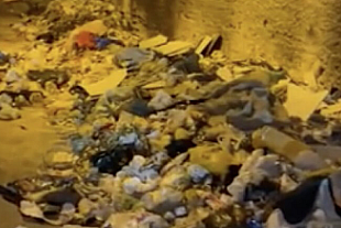 İzmir Belediyesi çöpleri mahallelere döküyor