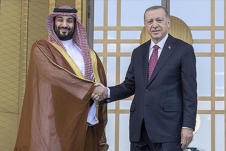 Başkan Erdoğan Veliaht Prensi Selman'ı resmi törenle karşıladı