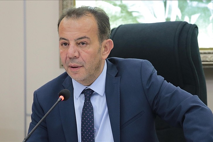 Bolu Belediye Başkanı Özcan'a, partiden çıkarılma cezası verildi