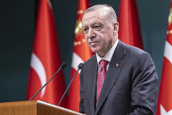 Erdoğan, Azerbaycan'dan ayrıldı