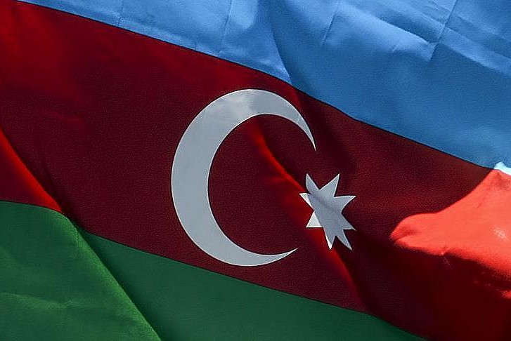 Azerbaycan tarihini anlatan bir kitap: Adını Sen Koy