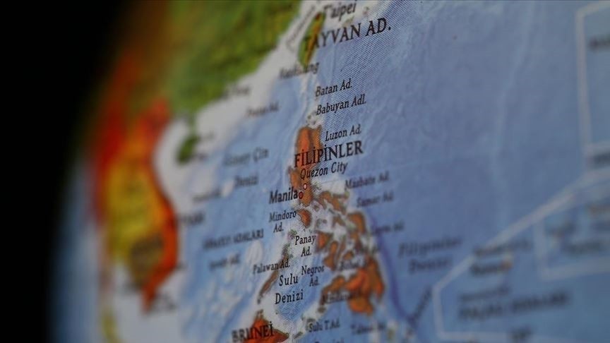 Filipinler'de kıyı bölgesinin sakinleri sağlık sorunları yaşıyor