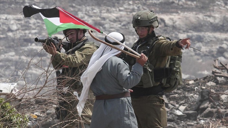 İsrail güçleri Şeria ve Kudüs'te 29 Filistinliyi gözaltına aldı