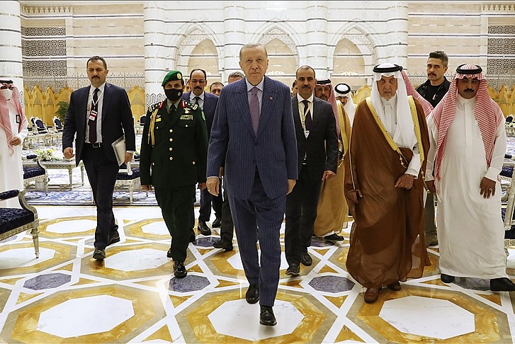 Erdoğan Arabistan'a ulaştı