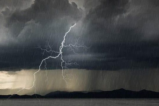 Meteoroloji'den 7 il için kuvvetli fırtına uyarısı