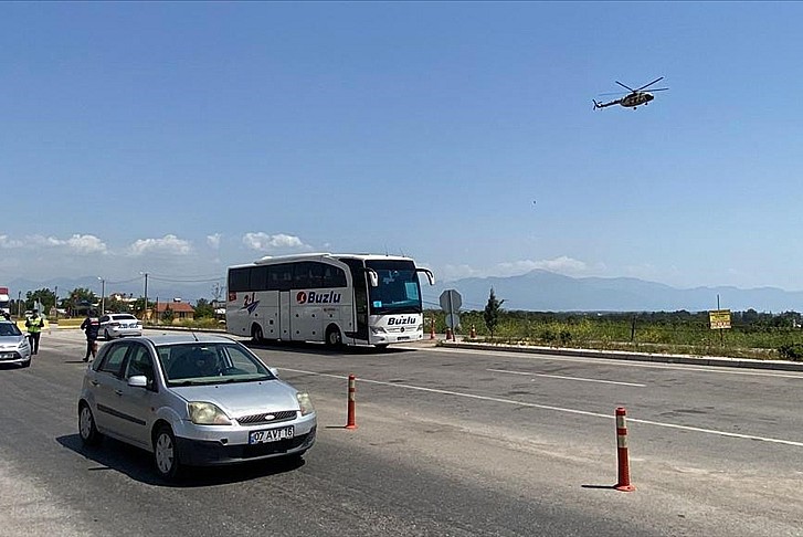 Antalya'da 720 sürücüye ceza kesildi