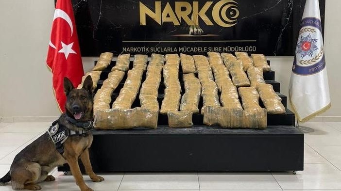 Kağıthane'de 10 kilogram uyuşturucu madde ele geçirildi