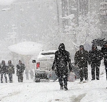 İstanbul'da mesailere kar düzenlemesi