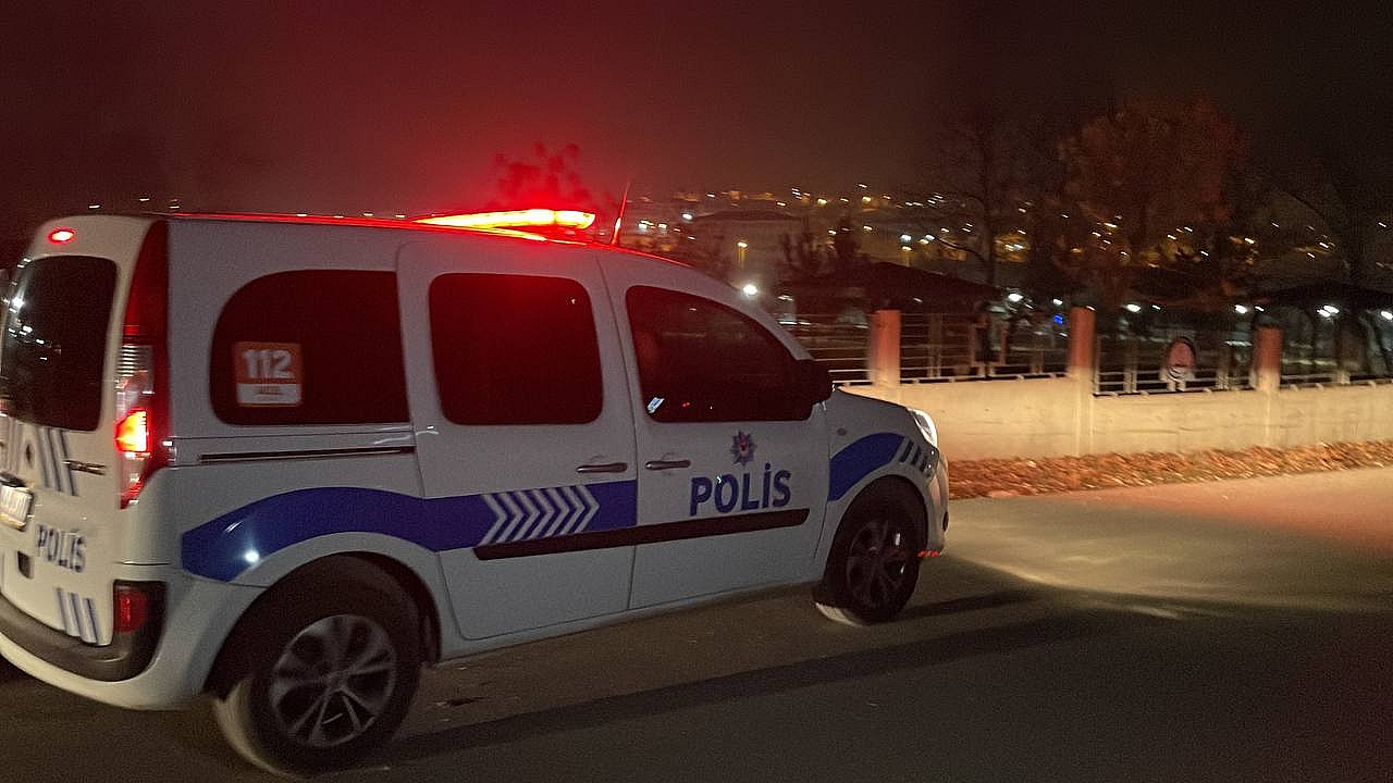 Gaziantep'te arazide erkek cesedi bulundu