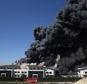 Arnavutköy''de fabrika yangını