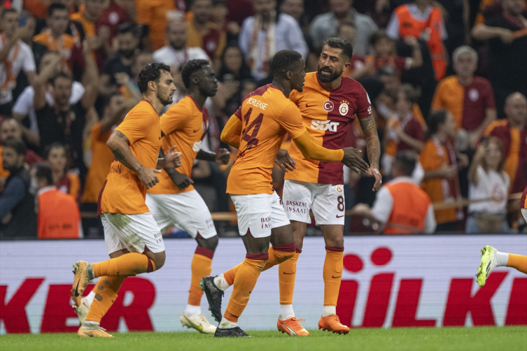 aa-20230930-32282324-32282323-galatasaraymkeankaragucu_c509763bee9bac09d2f69dd29836b04c.jpg