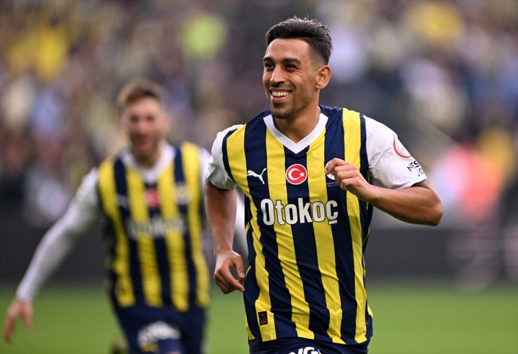 aa-20231001-32288531-32288523-fenerbahcecaykurrizespor_db8ff9cef1c0432ba599e3089d0ad13d.jpg