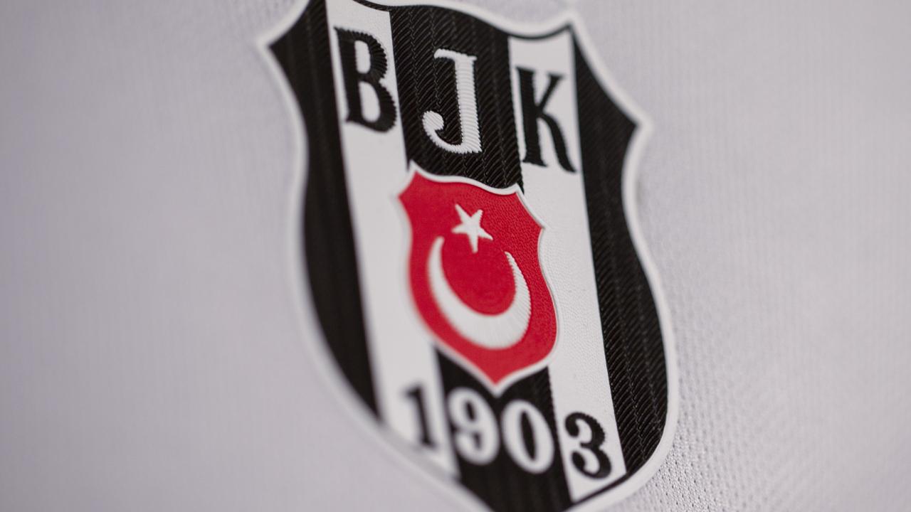 besiktas-aa-1490704_73b66ba7bbe17cd86f66a8ab7c09475c.jpg