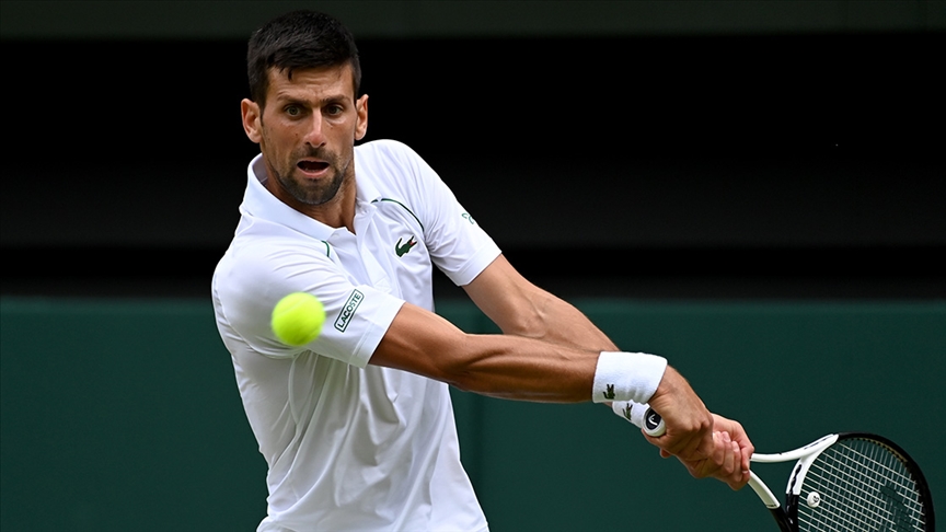 novak2_e99e3c6527ca8b8bb5ab91c4f0eb536c.jpg