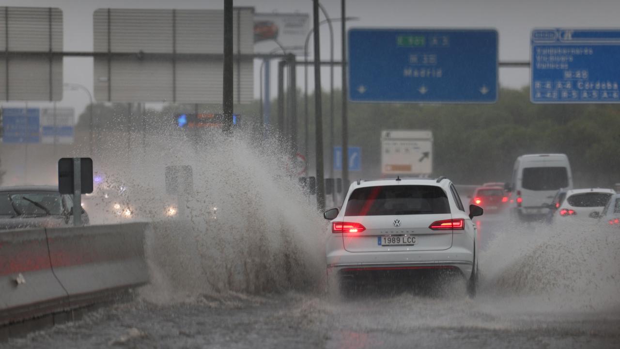 spain-rain-reu-2102859_5c7f2d378fcf1ded62c7949e2cc187ee.jpg