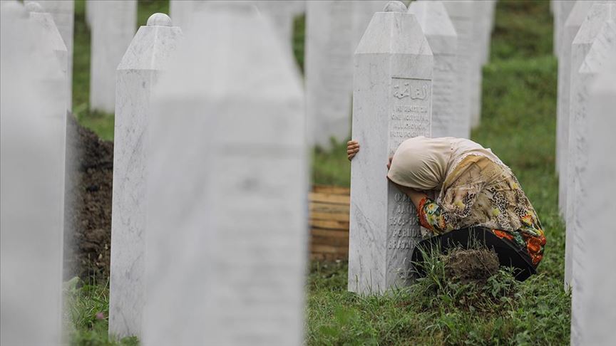 srebrenitsa_dc17f08e32e75d771b22a29742179928.jpg